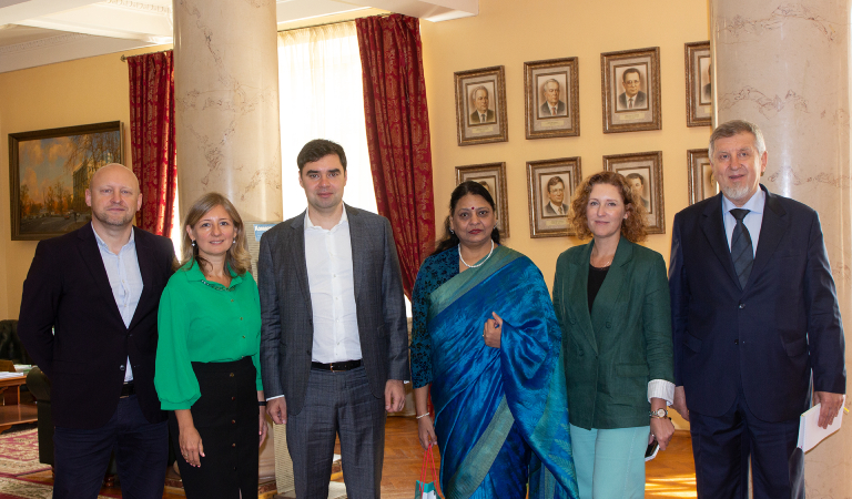 Президент Международного форума БРИКС Пурнима Ананд посетила Финансовый университет
