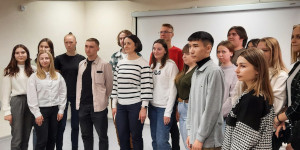 Студенты Алтайского филиала Финуниверситета побывали на экскурсии в ООО "ЛокоТех Эксперт"