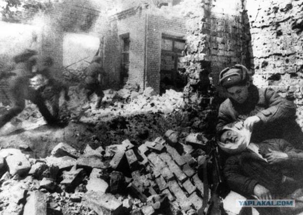 Результаты поиска изображений для запроса "фотографии сталинградской битвы"