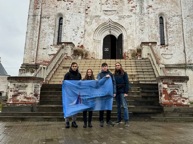 Активисты Поискового отряда посетили Можайск с экскурсией 