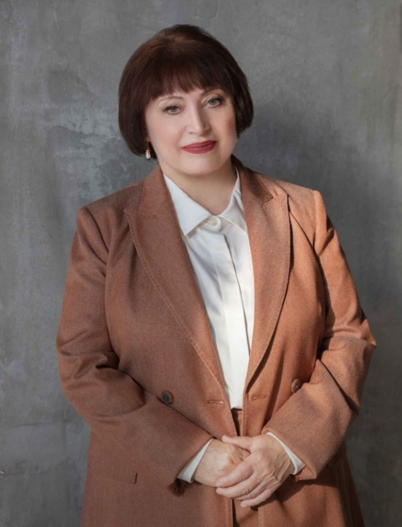 Деникина Зоя Дмитриевна