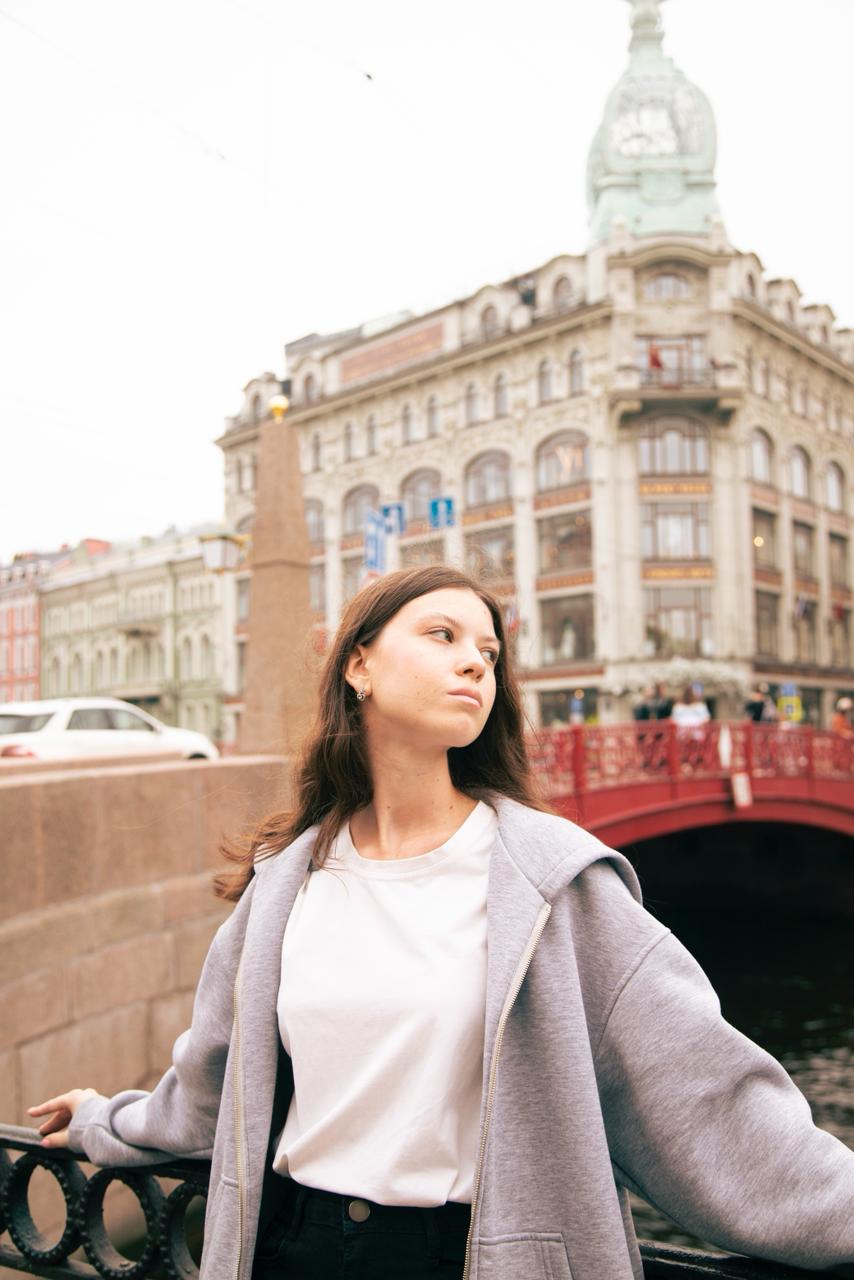 Сбитнева Анна Романовна  Заместитель