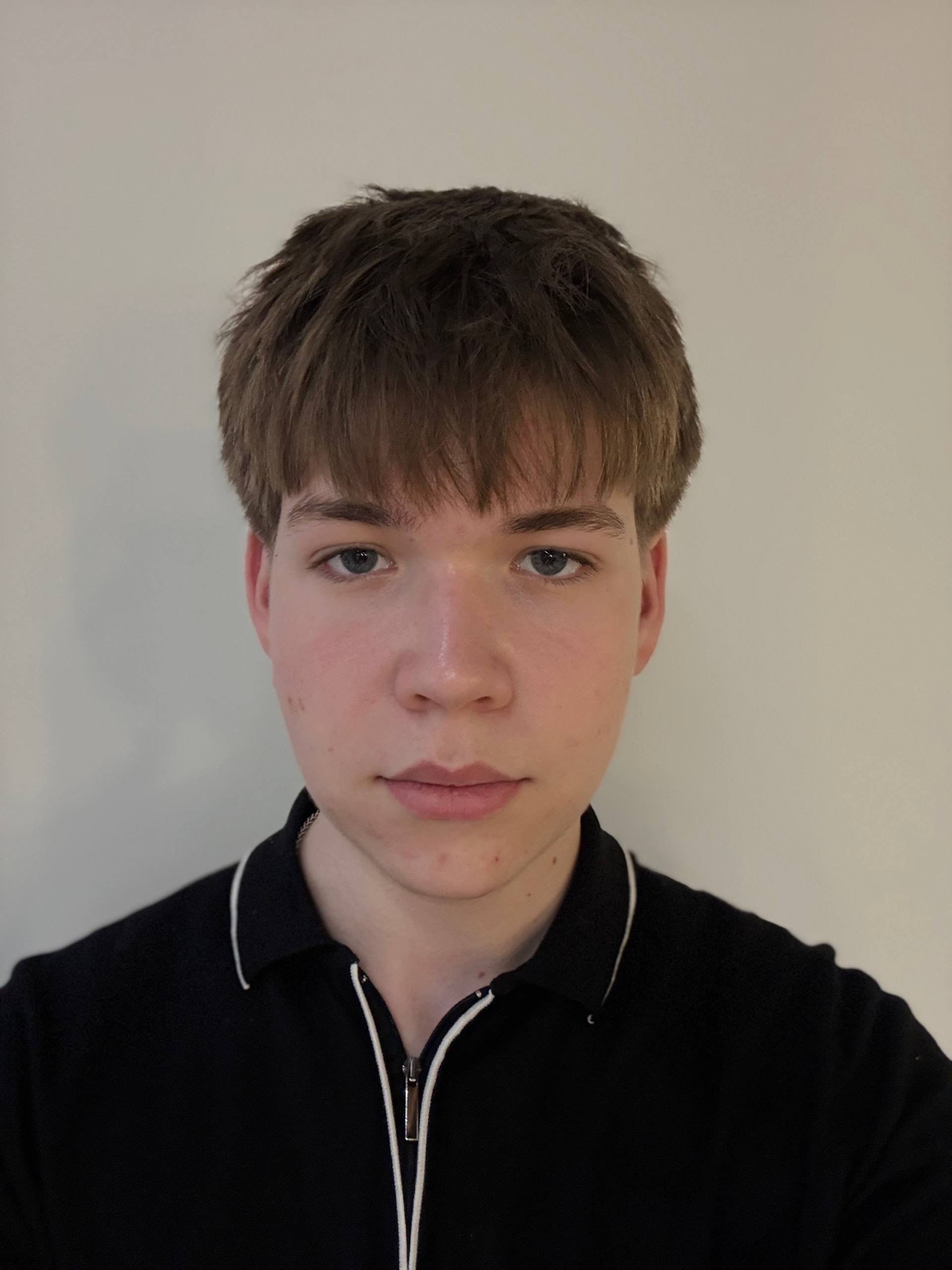 Dmitry Kolisnichenko (Moldova)
