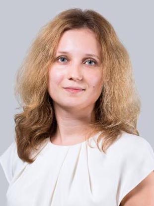 Козлова (Коржова) Валентина Сергеевна