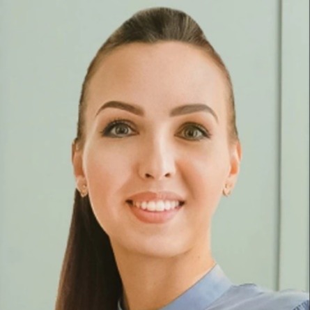 Павлишина Елена Олеговна