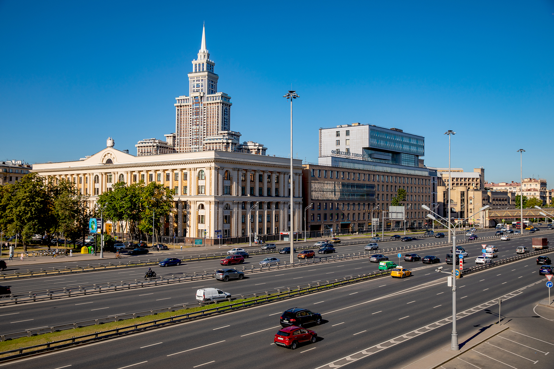 Информационные ресурсы Финансового университета