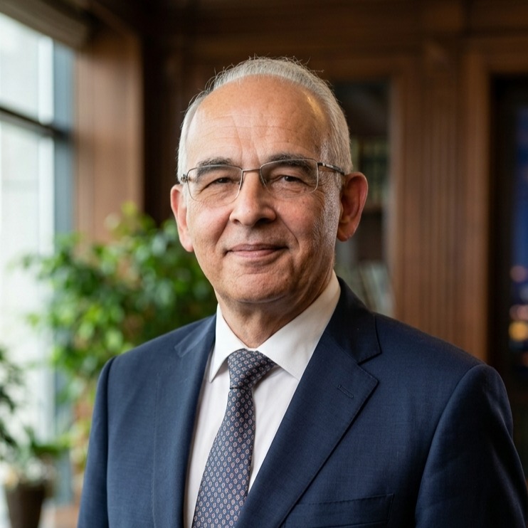 Динов Евгений Николаевич