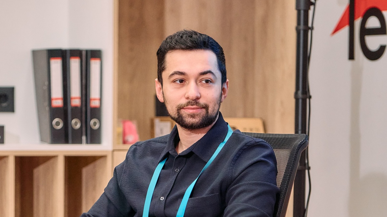 Арнольд Сааков