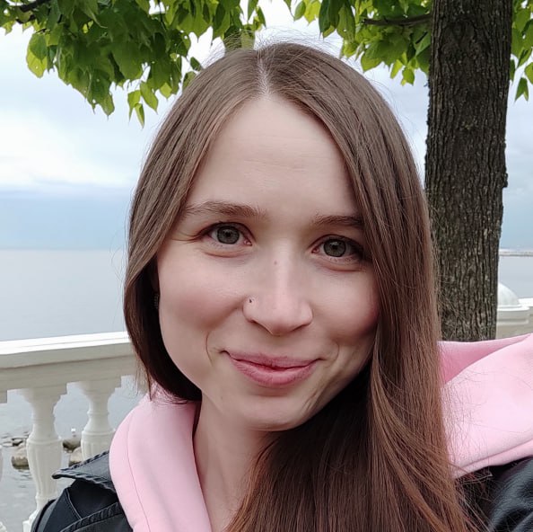 Толстикова Полина