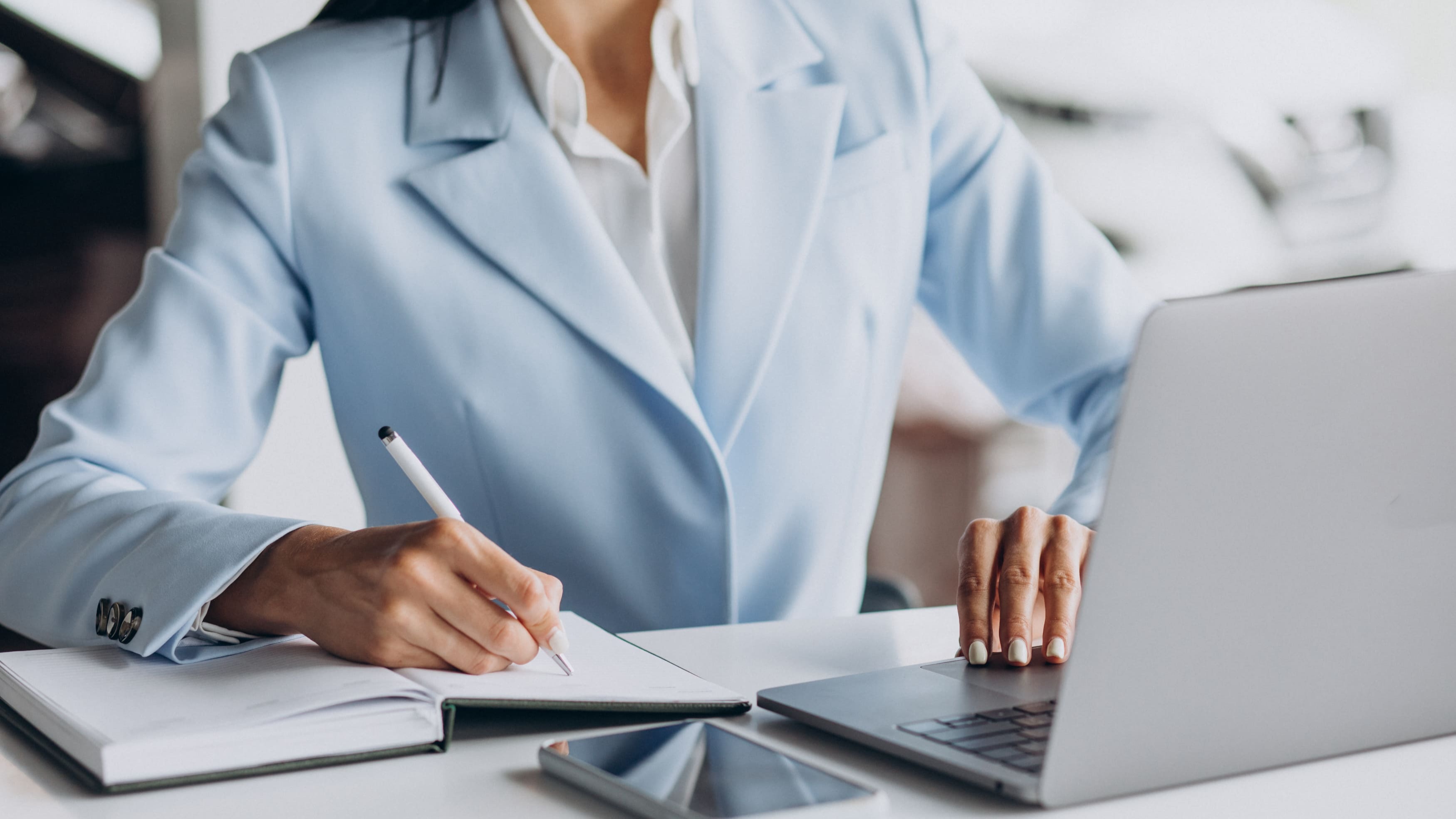 Специалист по управлению персоналом