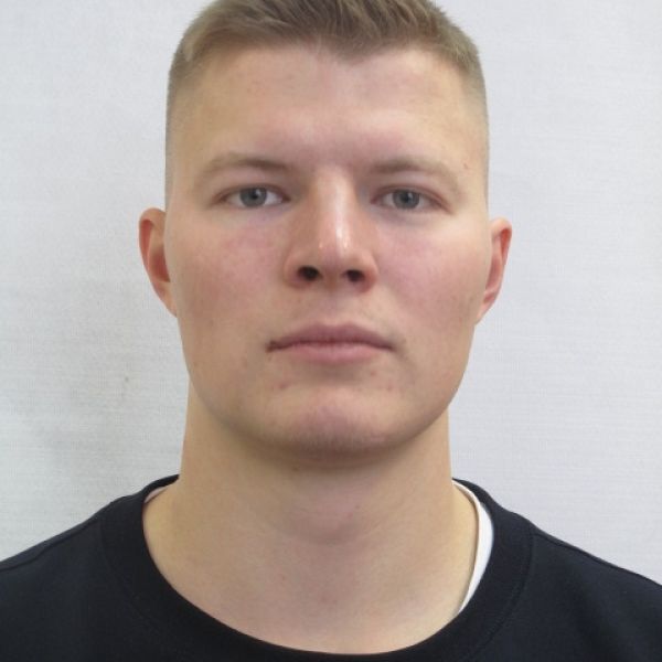 Максим Коновалов