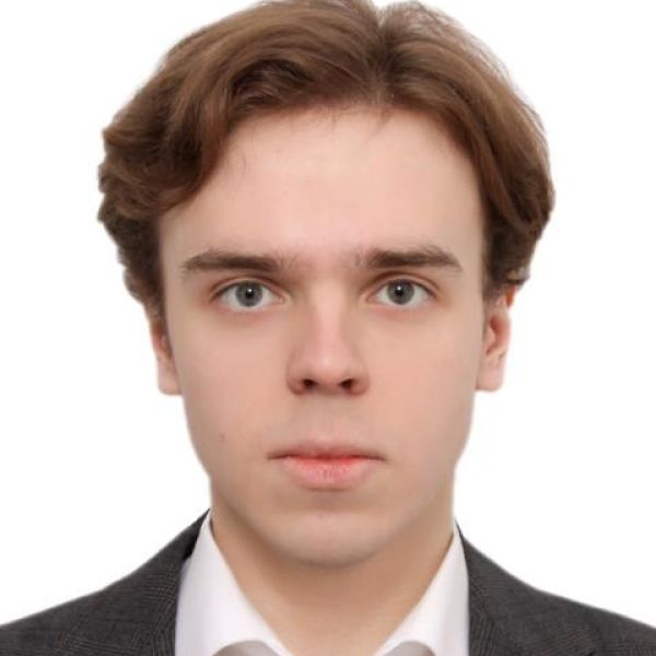 Никита Лихачев