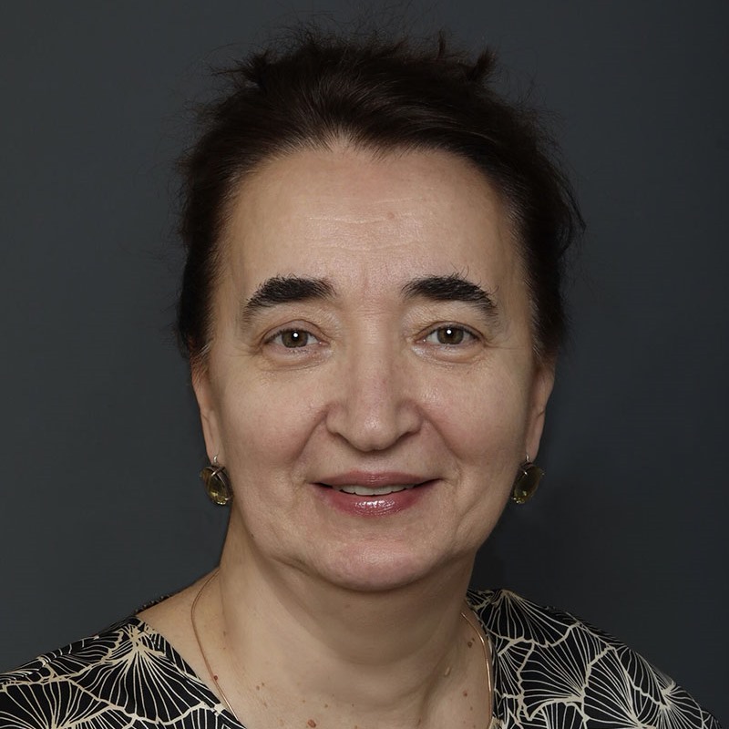 Николаева Юлия Валентиновна