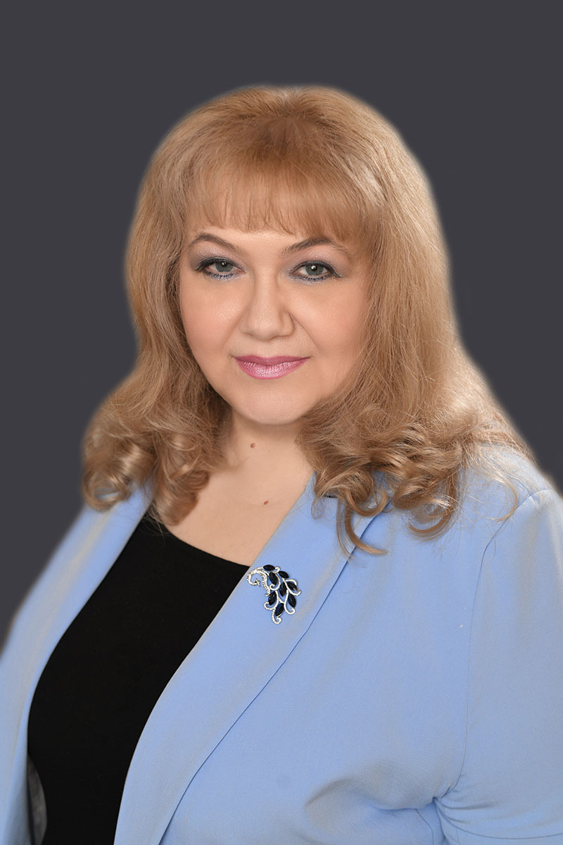 Первый заместитель декана