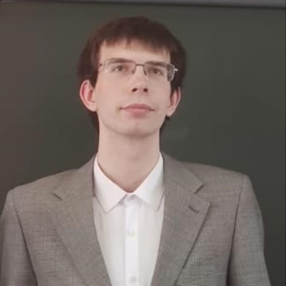 Томилов Максим