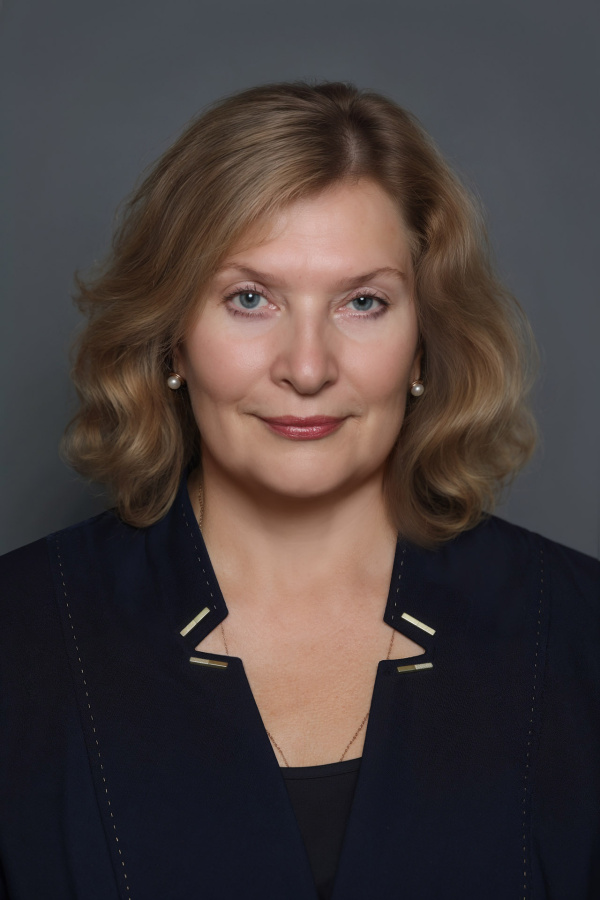 Липатова Инна Владимировна