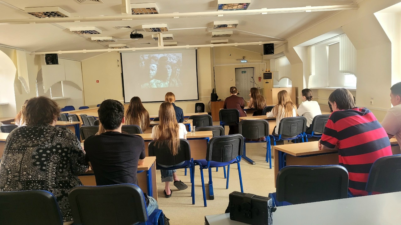 В Финансовом университете при Правительстве РФ (г. Новороссийск) прошел показ фильма «Бессмертный гарнизон»