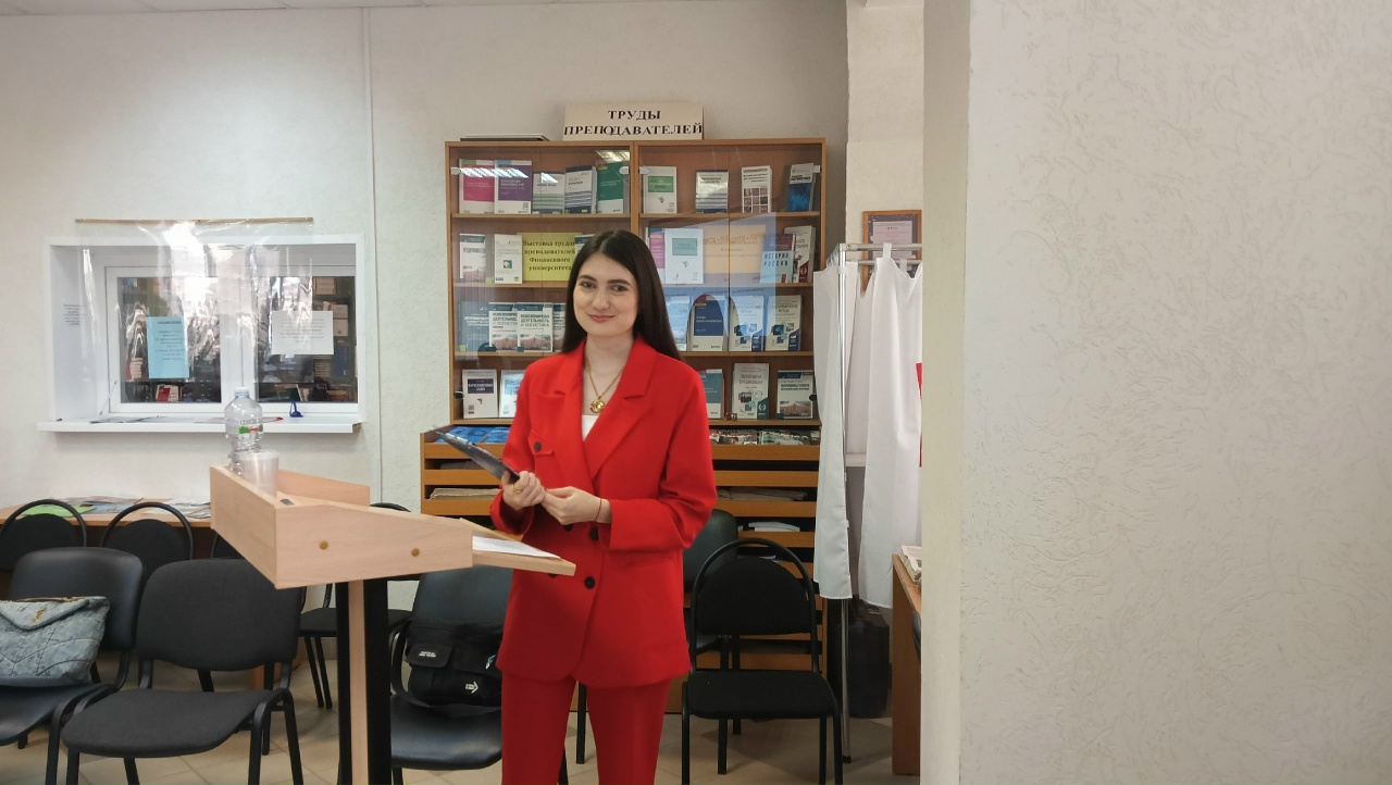 Дебаты в Финунивере продолжаются!