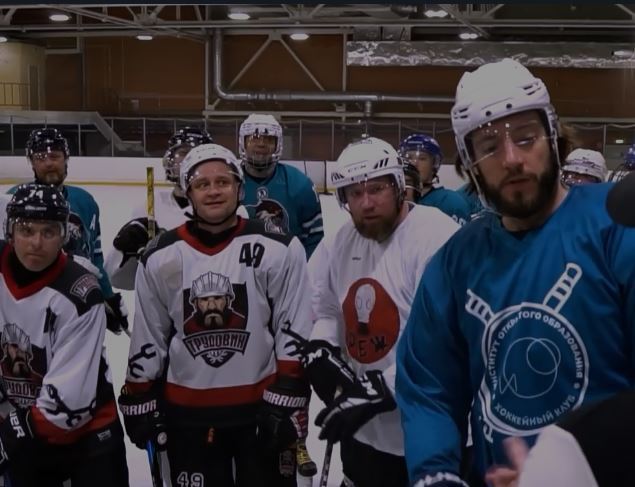 Мастер-класс мирового уровня: звёзды хоккея на тренировке «Финиста»