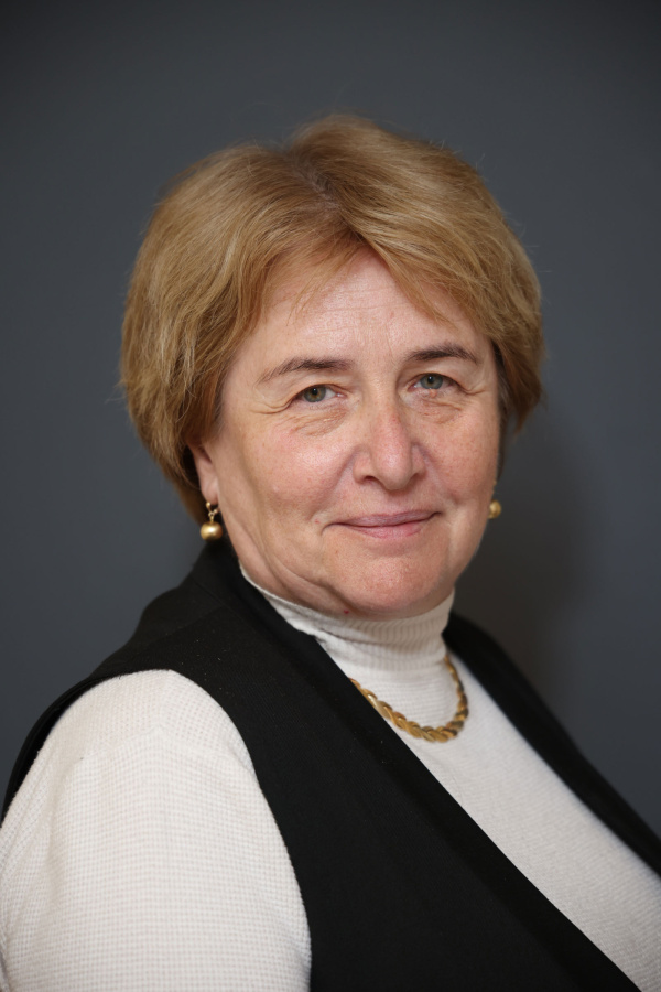 Логвинова Ирина Львовна