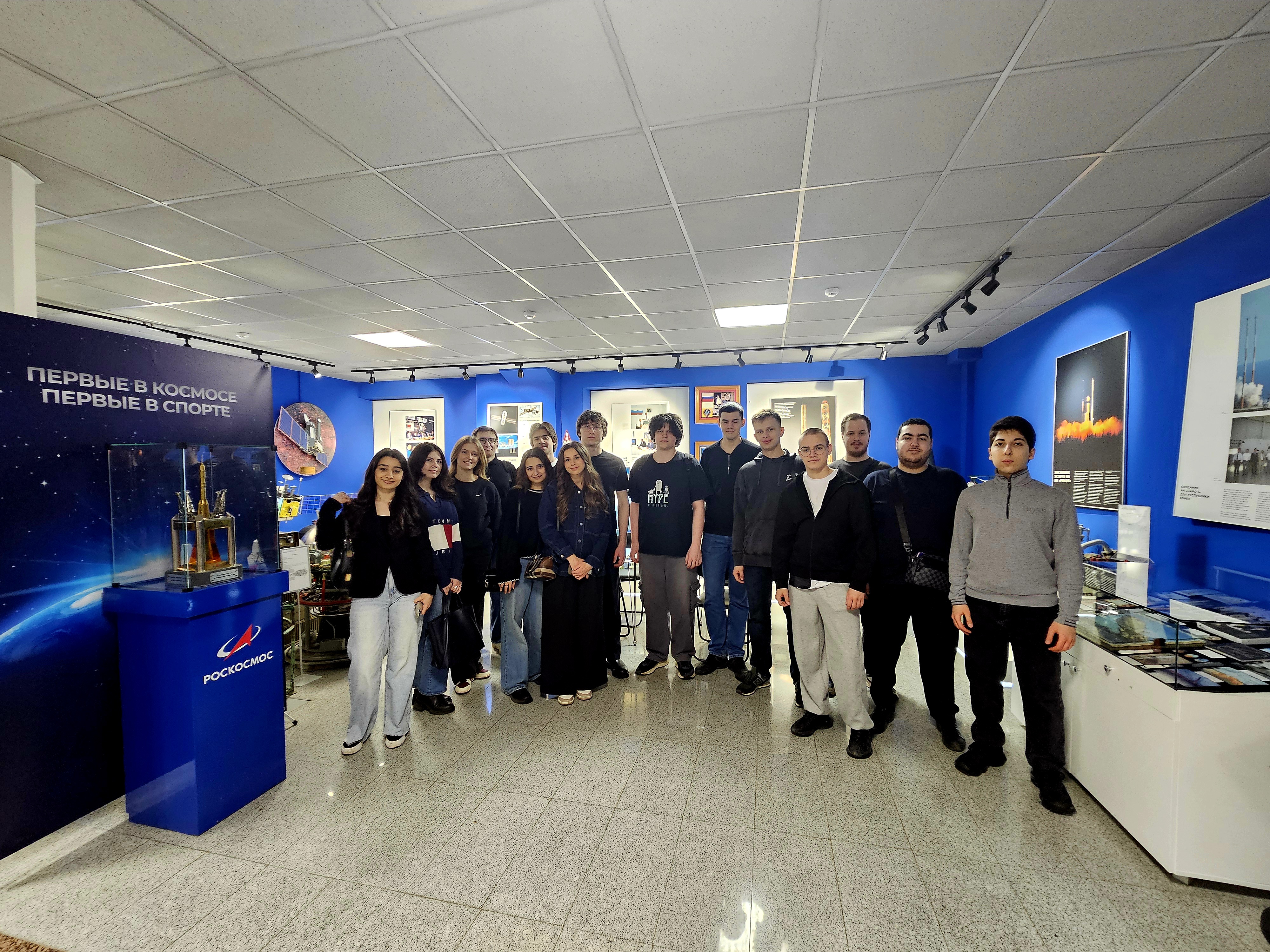 Студенты Финансового факультета Финансового университета посетили Музей истории им. М.В. Хруничева