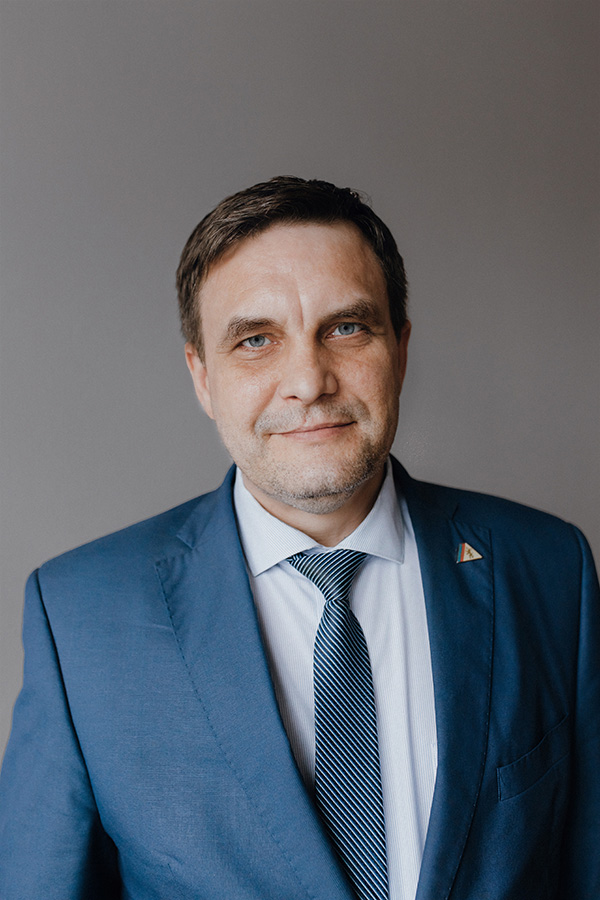 Распопов Эдуард Владимирович
