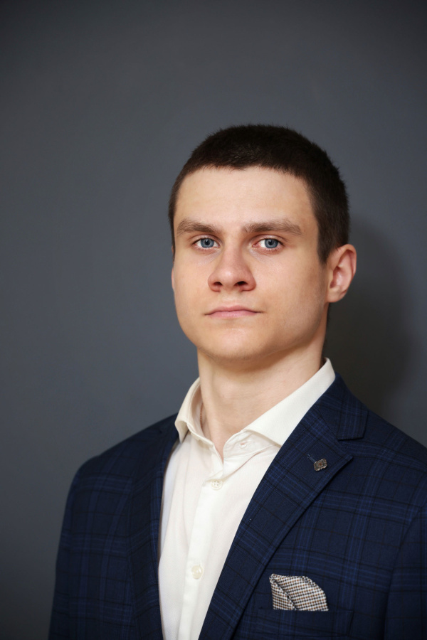 Чухлебов Ростислав Витальевич