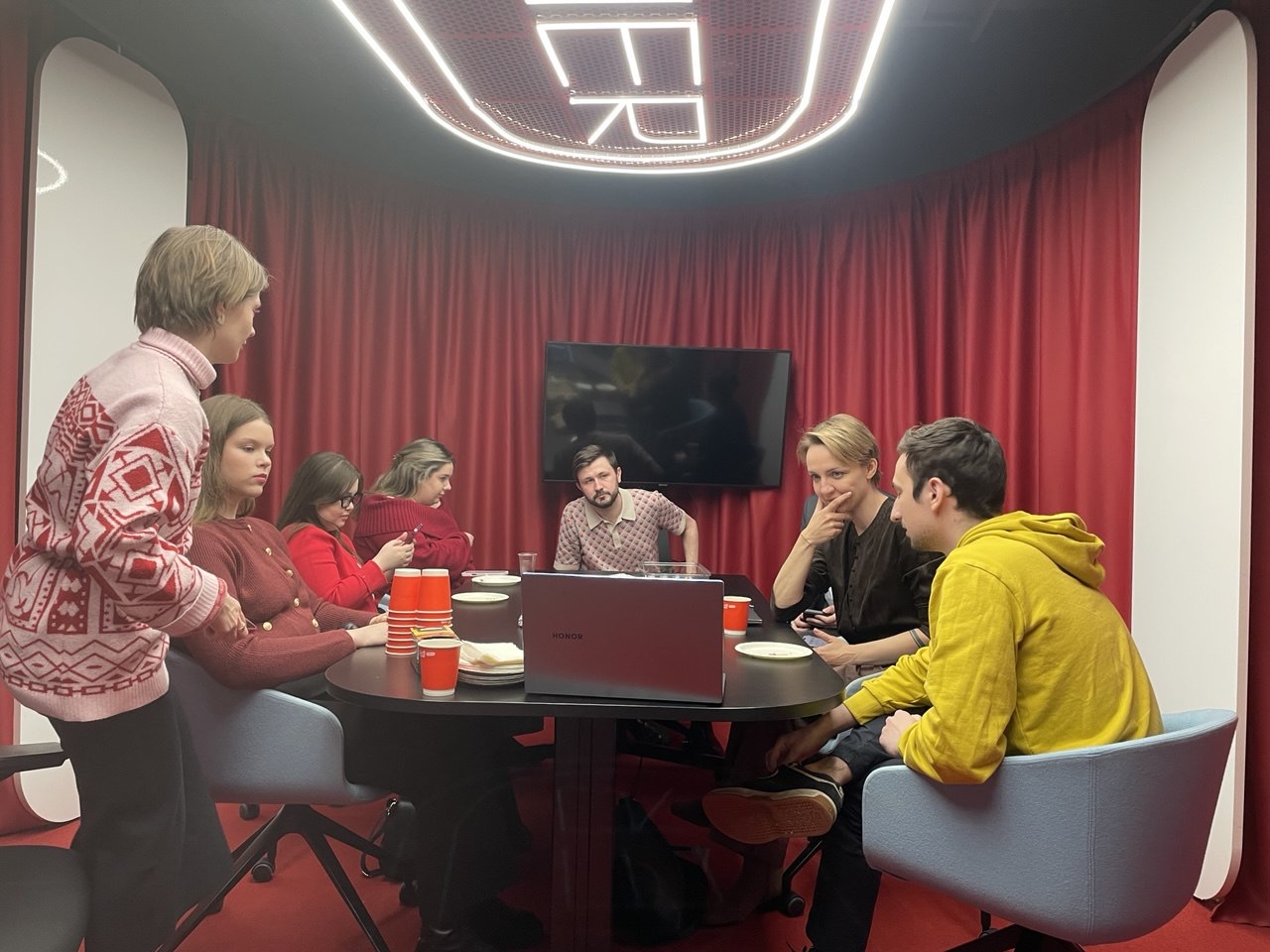 Студенты кафедры «Финансовые технологии» согласовали научные проекты с заказчиком — Альфа-Банком