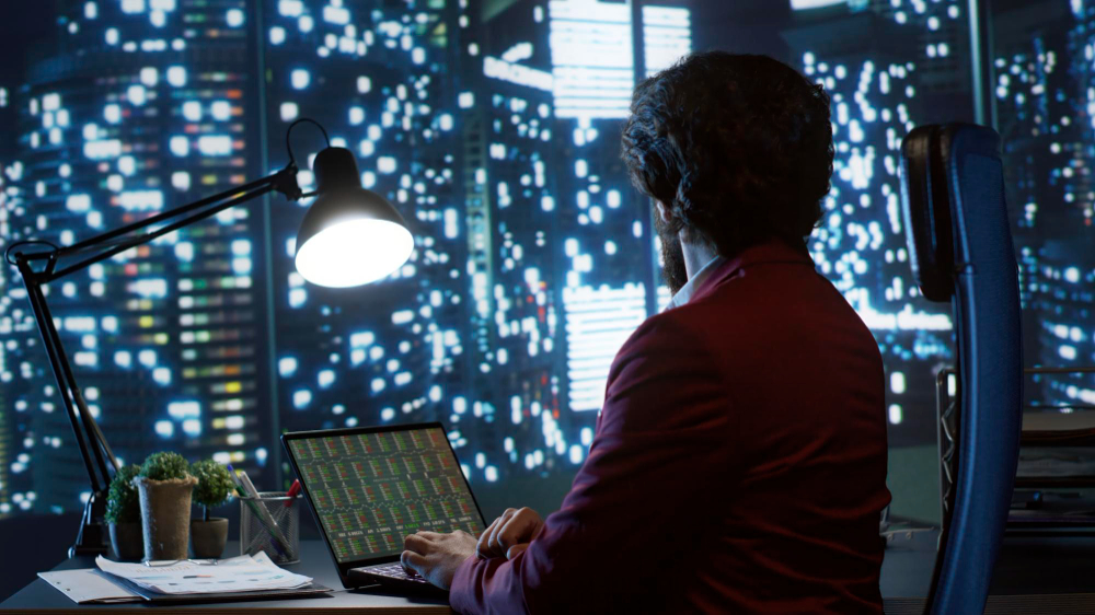 Цифровое затишье перед бурей: рынок криптовалют замер в ожидании нового драйвера