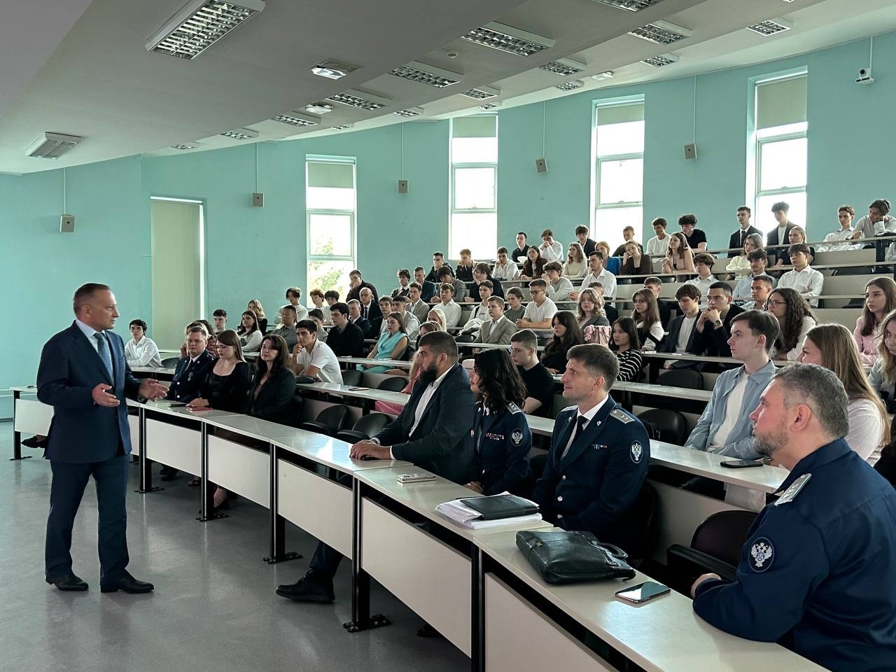 С началом нового учебного года! 