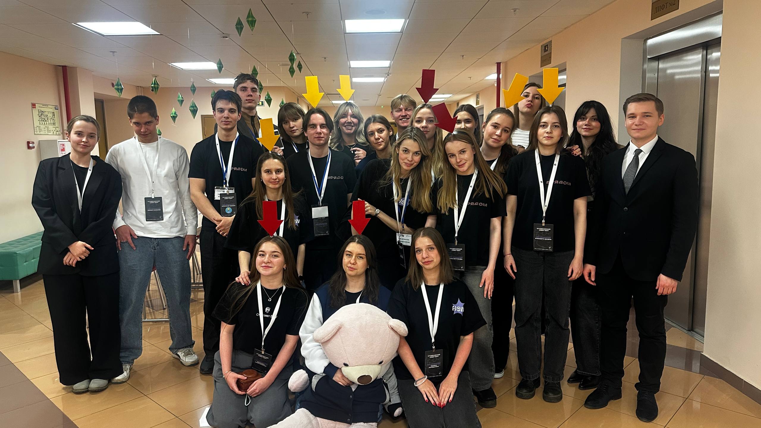 Будущее абитуриентов начинается здесь: как прошел День открытых дверей на Факультете «Высшая школа управления»