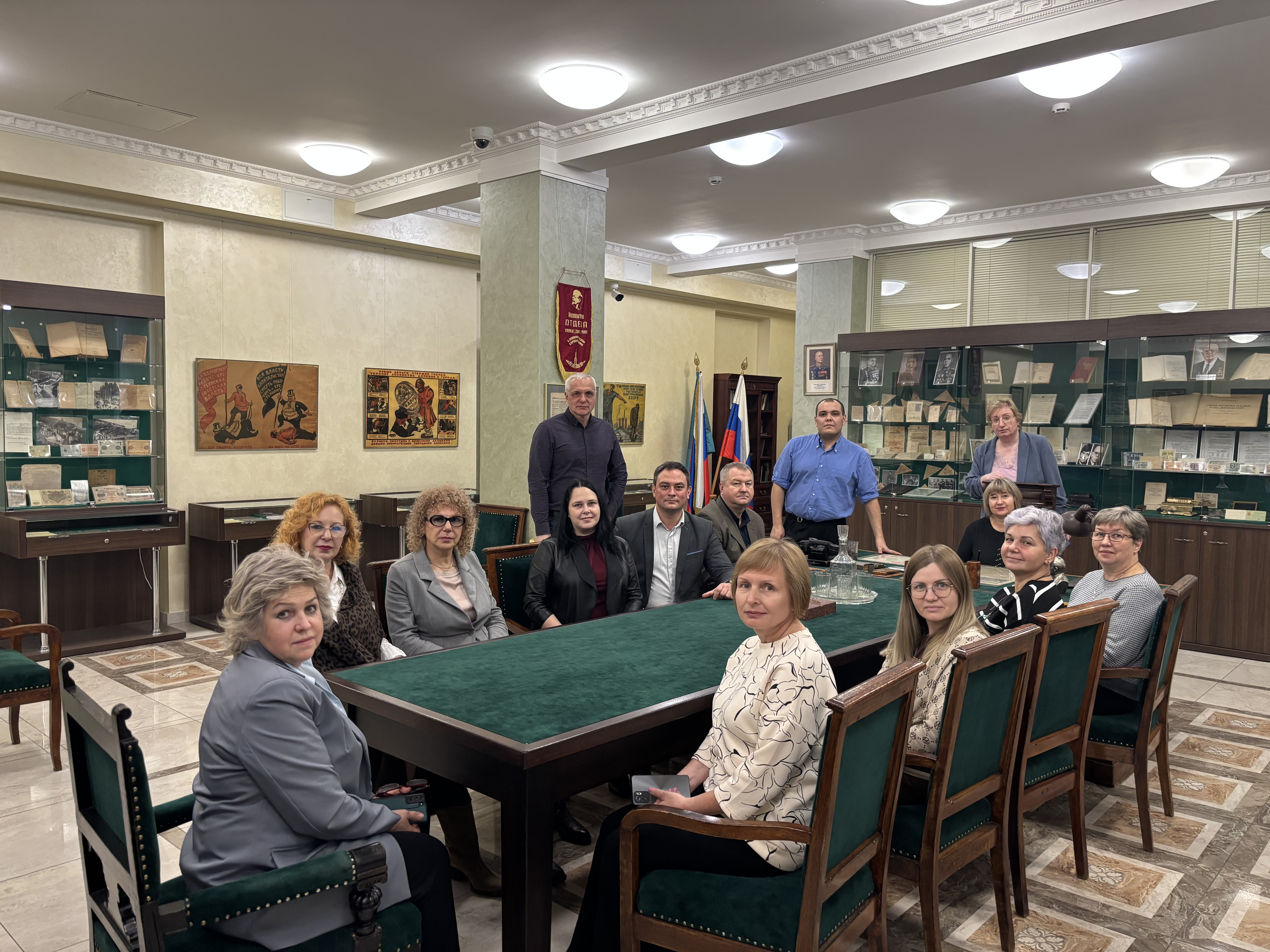 Состоялась экскурсия в Музей Финансового университета для работников