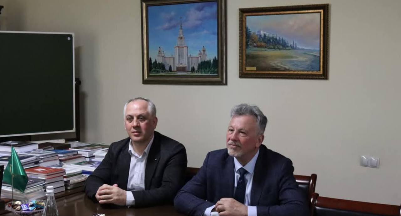 Лекция Заведующего Кафедрой туризма и гостиничного бизнеса в рамках программы "Приглашенный профессор"