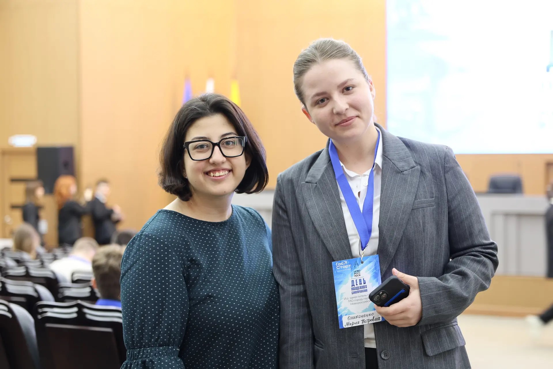 Студентка Финунивера = Заместитель главы г. Новороссийска