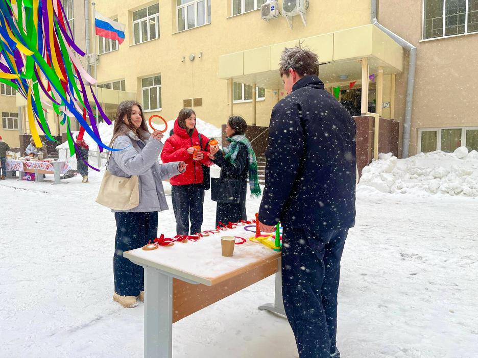 Провожаем зиму по-русски: как прошла Масленица на Верхней Масловке