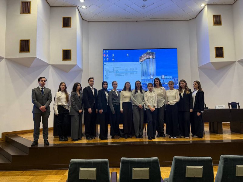 Активисты НСО Финансового университета приняли участие в организации конференции Комиссии РАН по изучению наследия выдающихся ученых