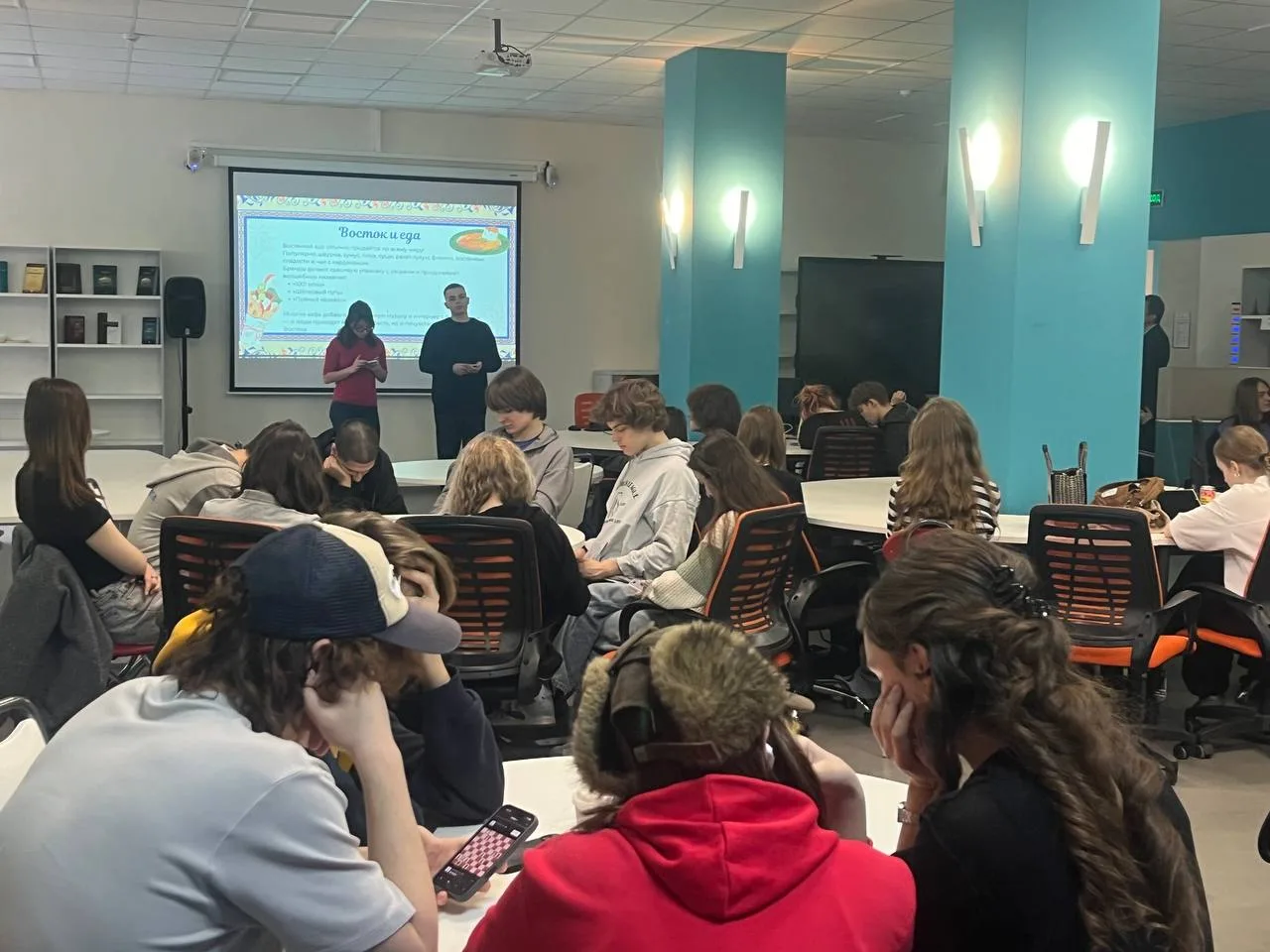 Предпрофессиональные каникулы «Школа экономики и предпринимательства» в Финуниверситете 30.03.2026-02.04.2026