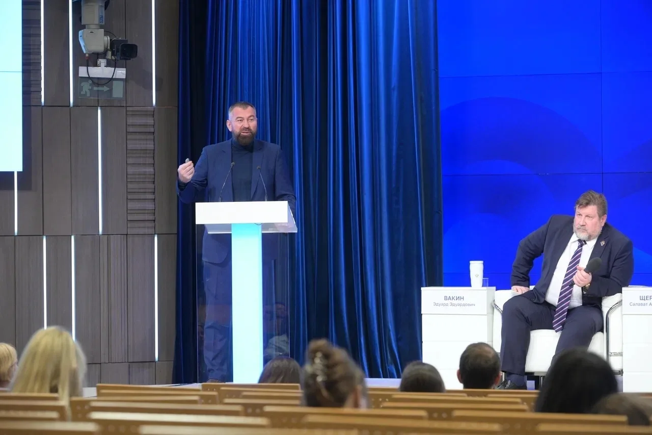 Сергей Буторин: Патриотизм и историческая память должны стать основой кадровой политики