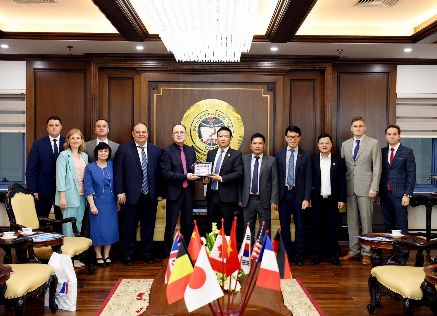 Финансовый университет укрепляет сотрудничество с ведущими университетами Вьетнама