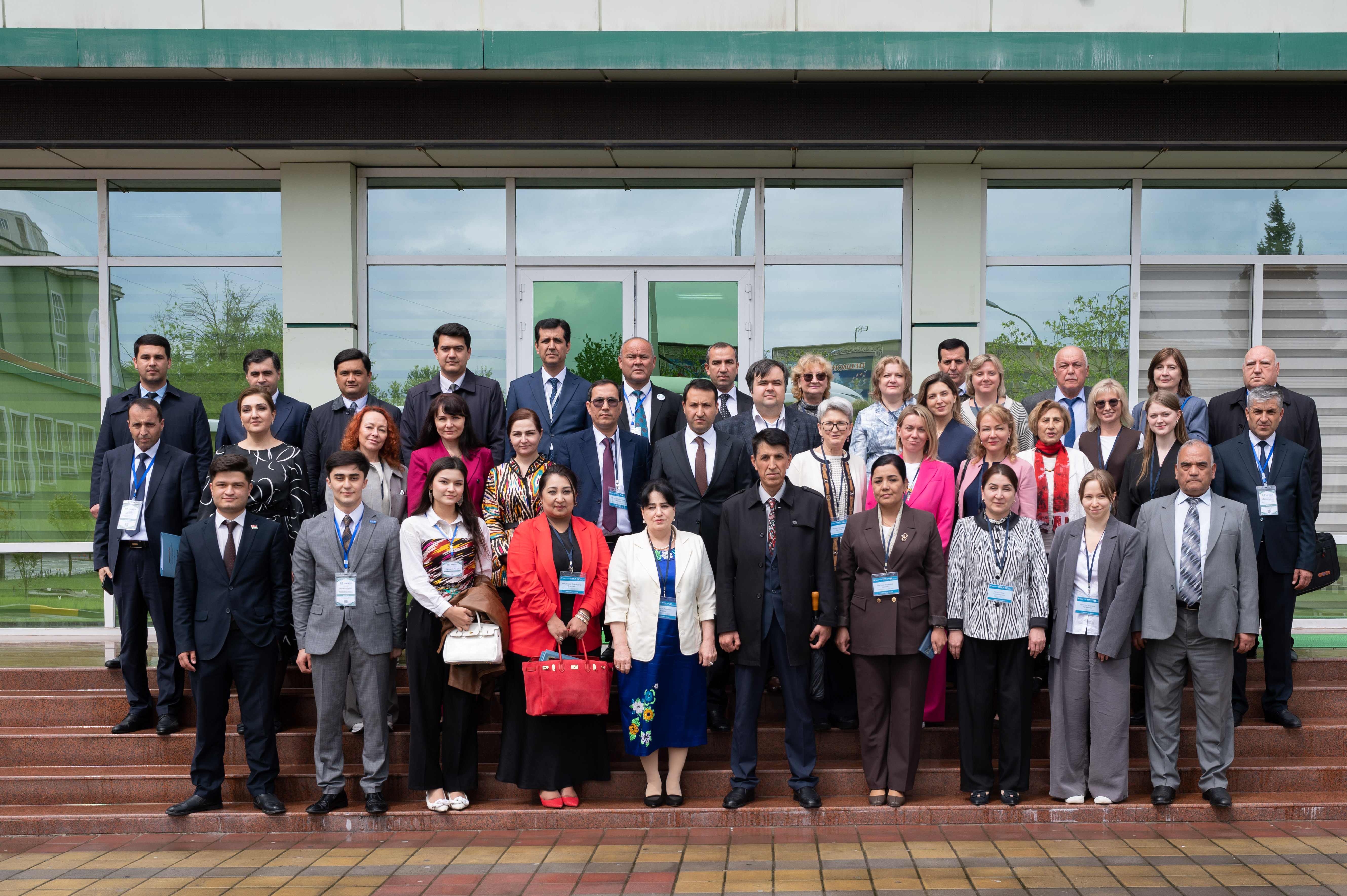 Международный диалог о подготовке кадров в рамках выставки Международного сетевого института «Образование и карьера в сфере ПОД/ФТ» в Душанбе