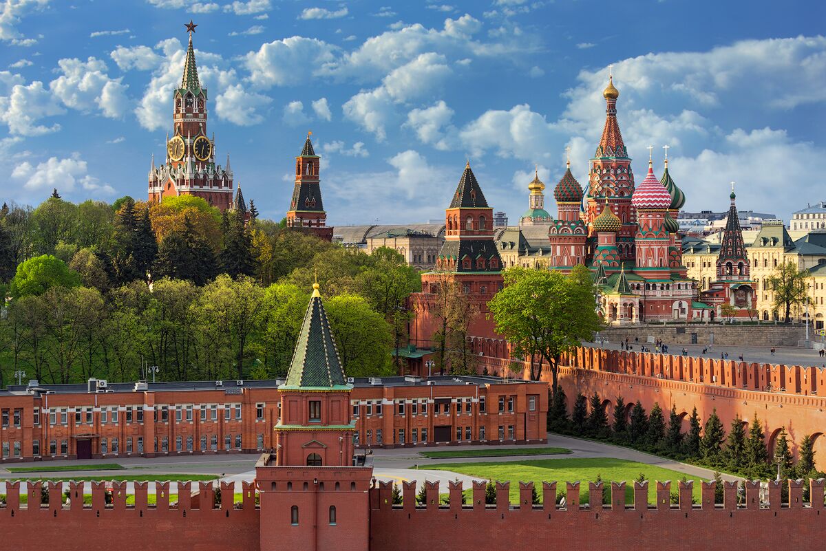 С Днём России, дорогие друзья!