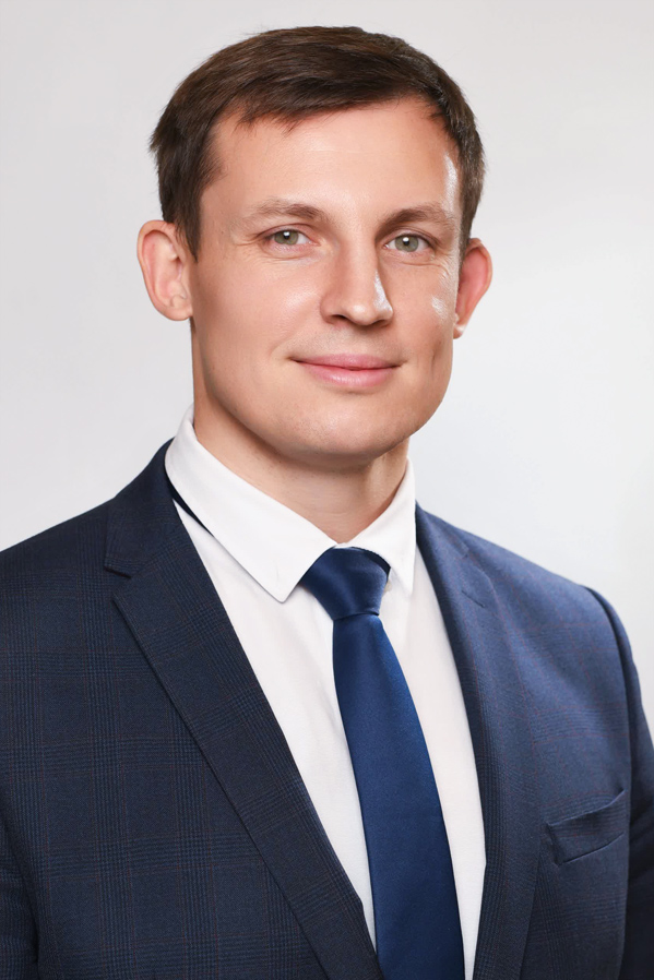 Домбровский Евгений Александрович