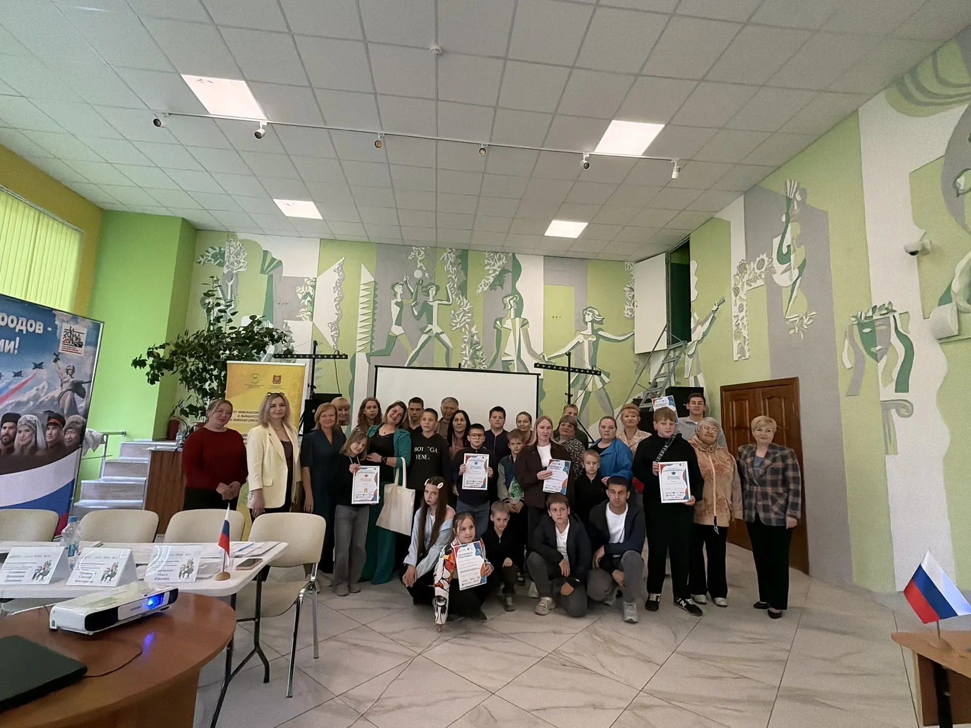 29 мая на базе МБУК ЦКС с. Измалково прошел муниципальный этап III Всероссийского семейного Фестиваля сбережений и инвестиций.