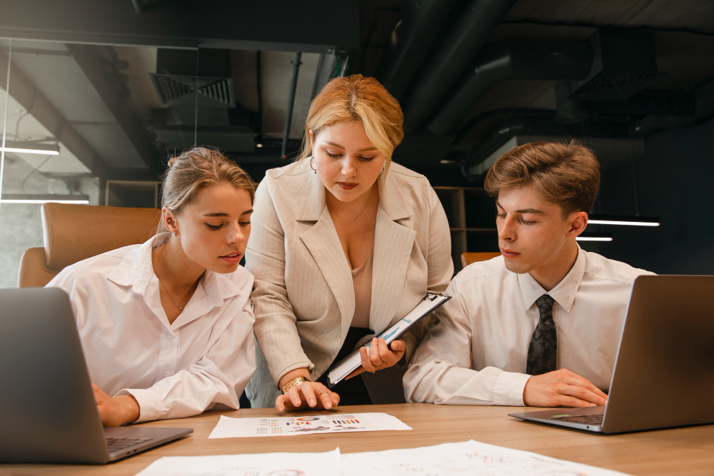 Основные направления дополнительного профессионального образования сотрудников налоговых органов