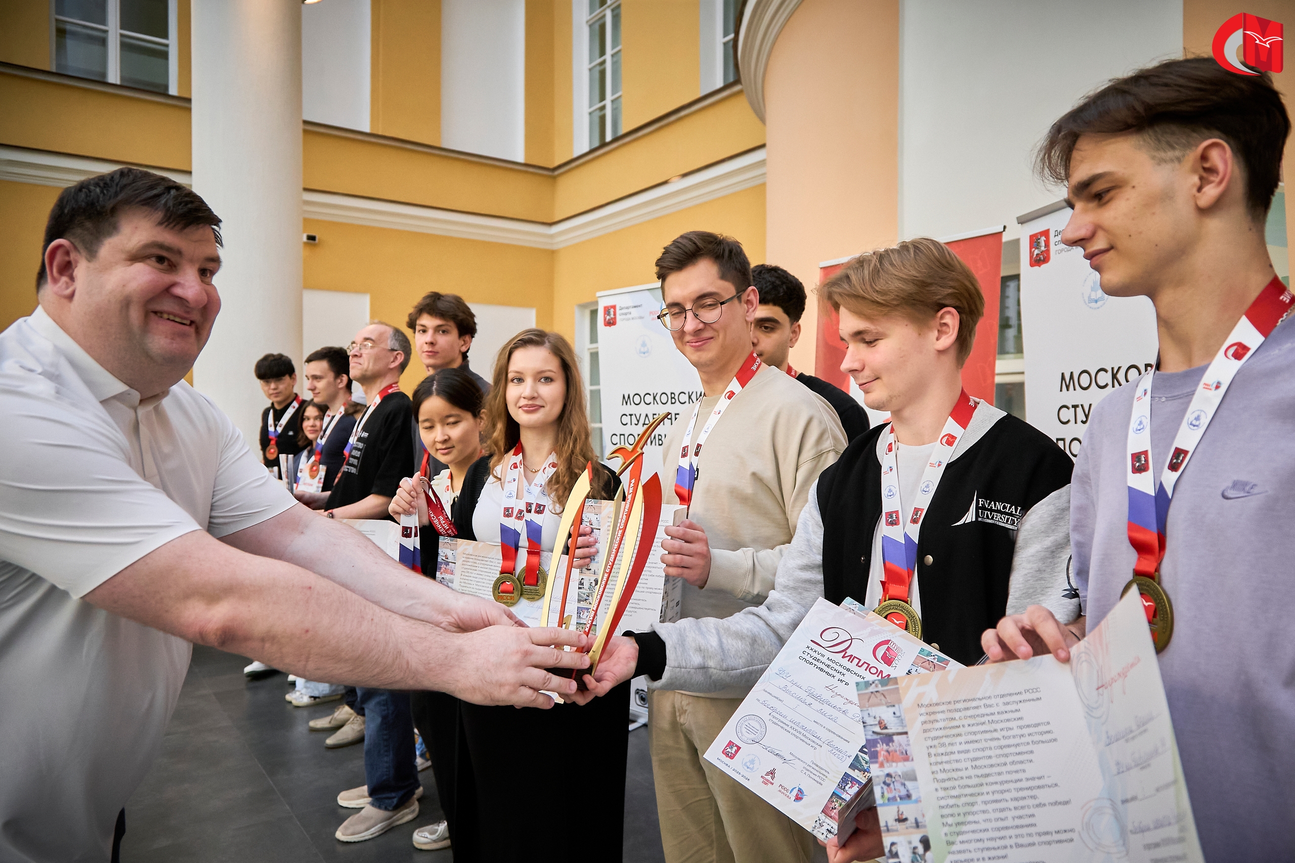 Студенты Финансового университета победители соревнований по шахматам в программе XXXVIII Московских студенческих спортивных игр