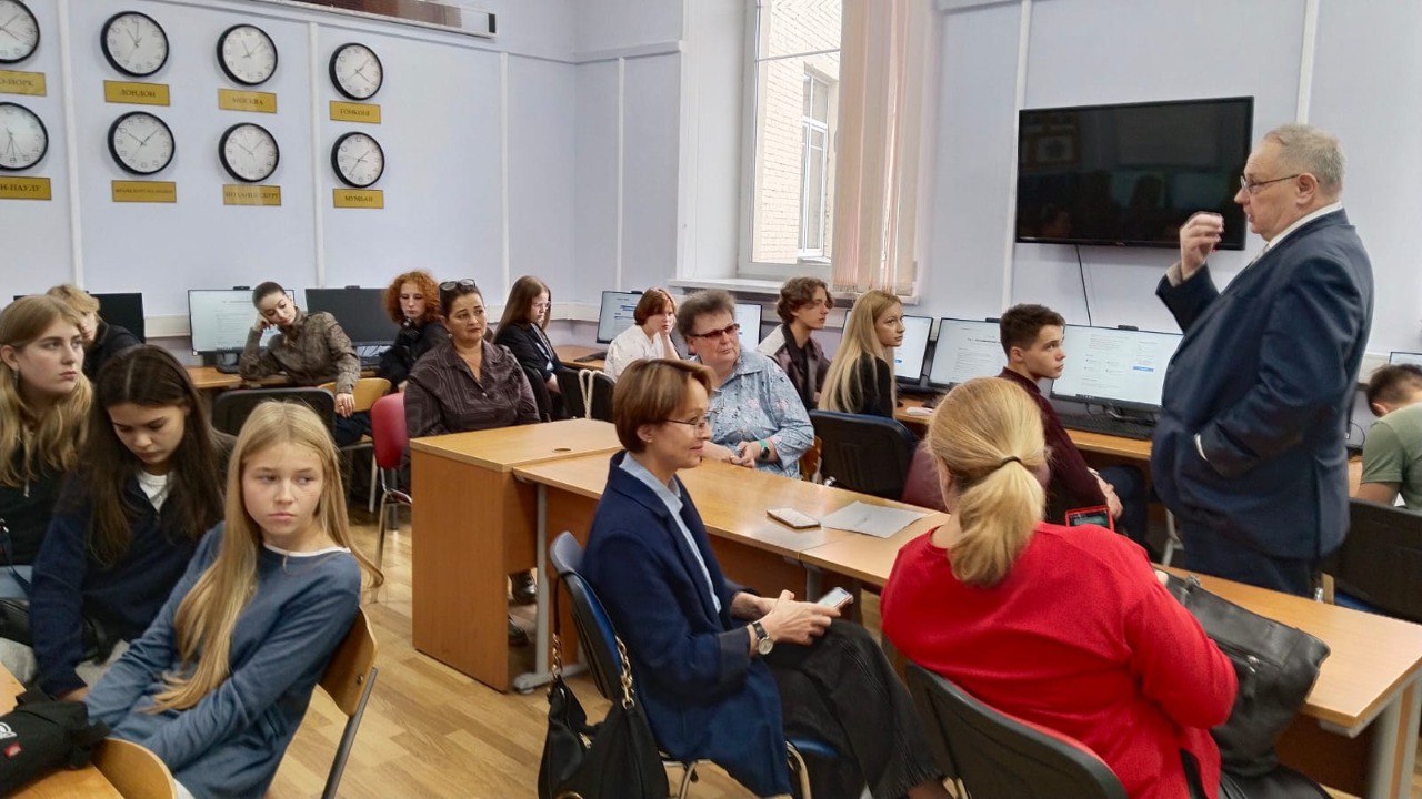 Кафедра мировой экономики и мировых финансов Факультета МЭО открывает двери будущим экономистам