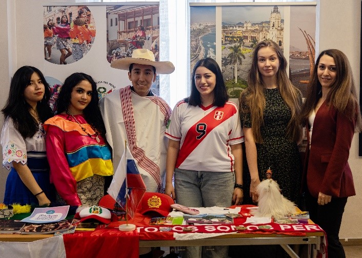 «Мосты дружбы» в Финансовом университете