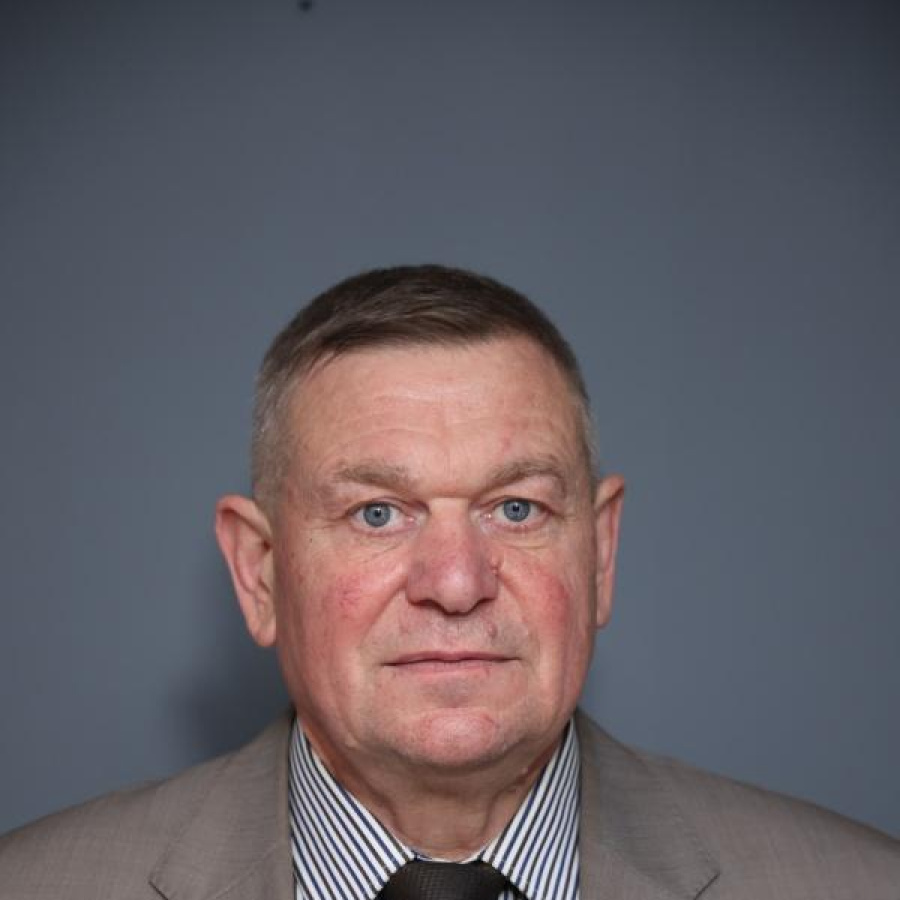 Попов Евгений Валерьевич