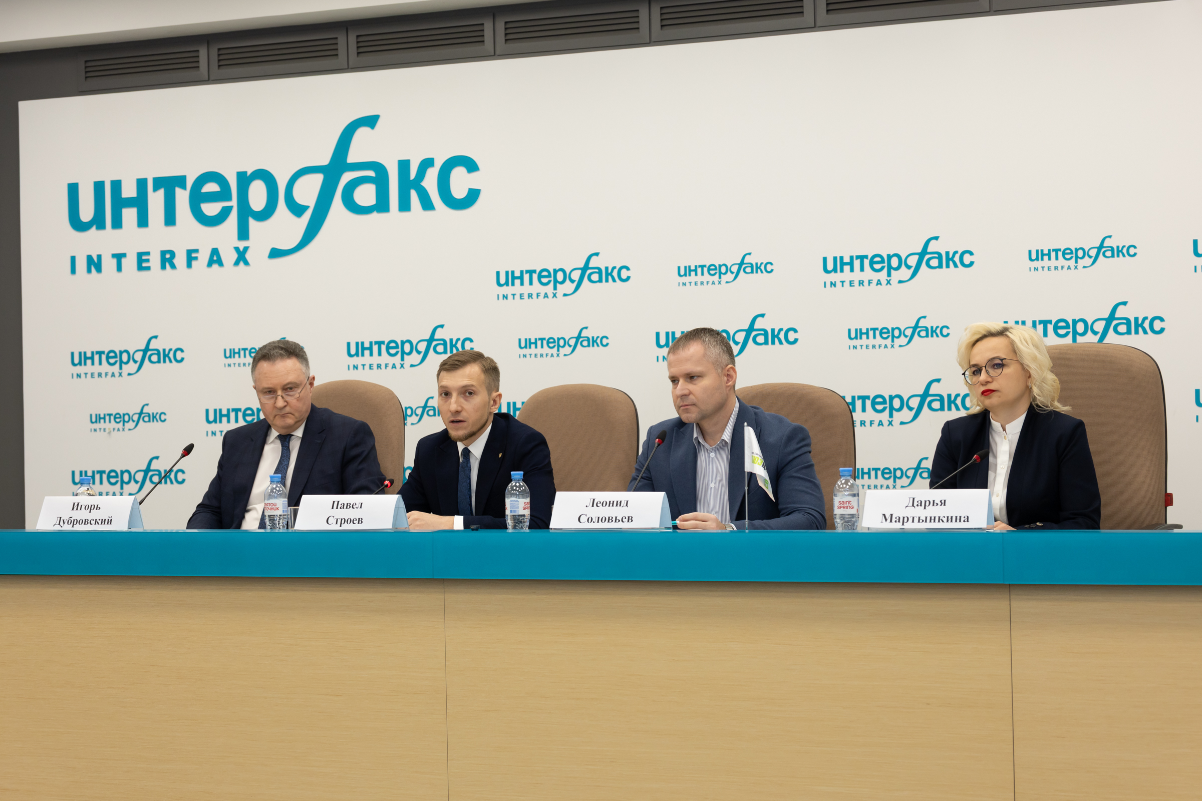 Финансовый университет провел оценку долгосрочного экономического эффекта от строительства и эксплуатации цементобетонных дорог