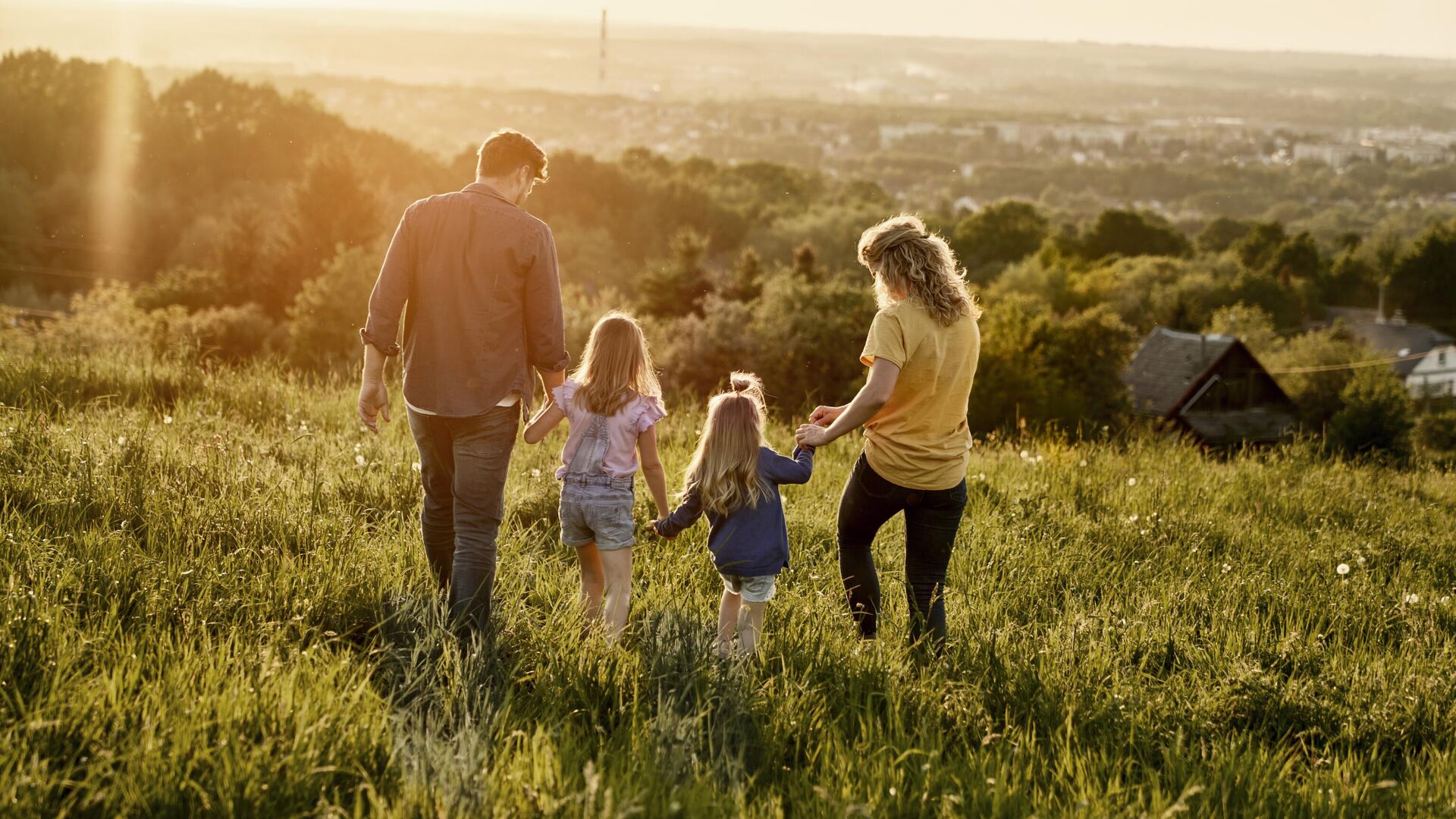 С 2026 года начнёт действовать новая мера поддержки семей с детьми